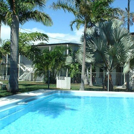 Ocean Breeze Units Apartment Bowen Bagian luar foto